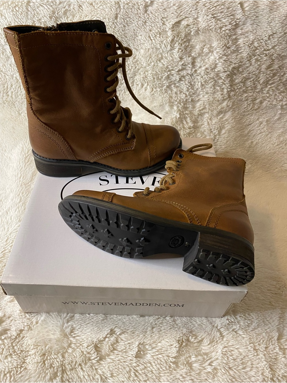 Steve Madden Cognac Lace-Up Combat Boots - Picture 2 of 3